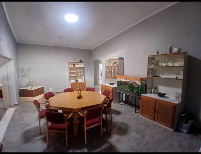 300M² BUSINESS FOR SALE IN PENDALE